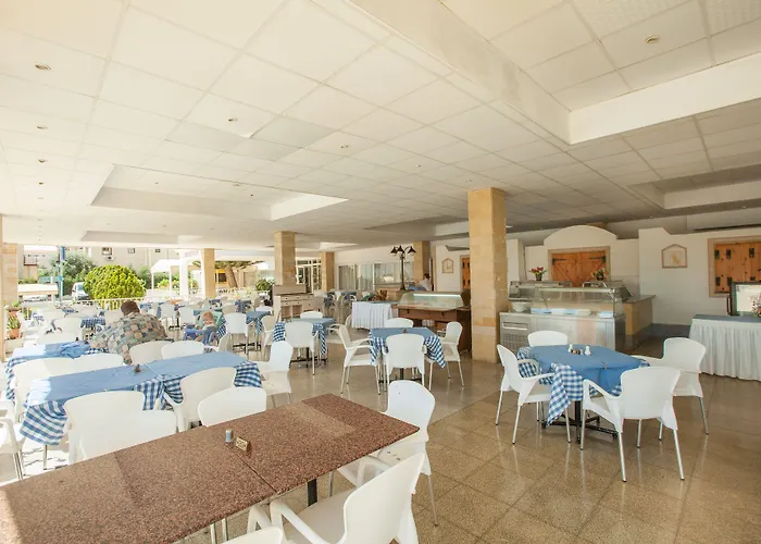 Aparthotel Crown Elamaris Protaras