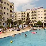 Crown Elamaris Aparthotel