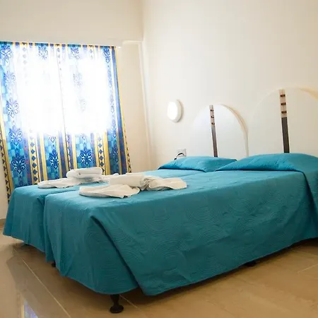 Apart-hotel Crown Elamaris 3*