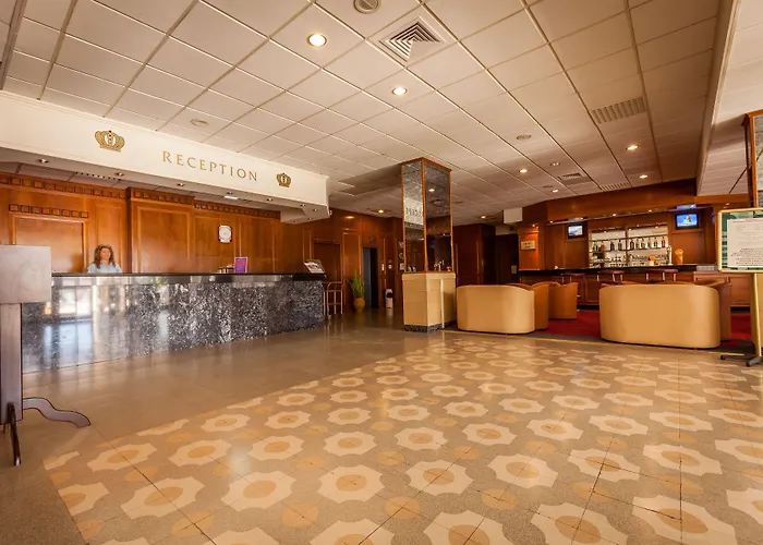 Crown Elamaris 3* Πρωταράς