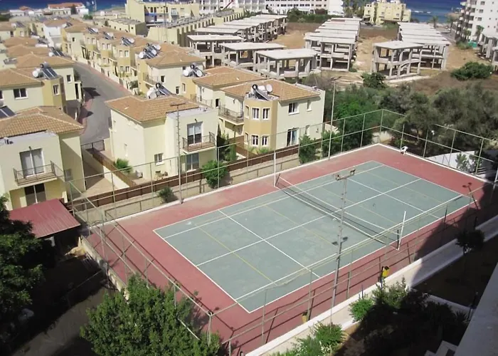 Crown Elamaris Ξενοδοχείο με διαμερίσματα 3*