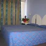 Crown Elamaris Ξενοδοχείο με διαμερίσματα