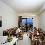 Crown Elamaris 3*