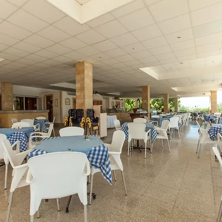 Crown Elamaris 3* Protaras