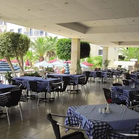 Lejlighedshotel Crown Elamaris 3*