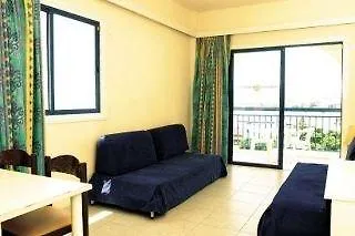 Lejlighedshotel Crown Elamaris Protaras