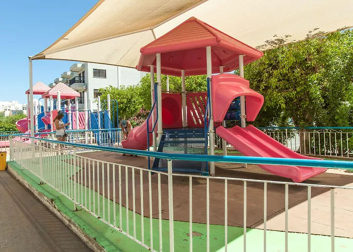 Crown Elamaris 3* Протарас