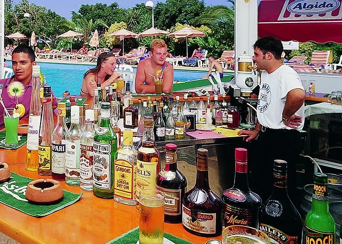 Crown Elamaris Апарт-отель Протарас