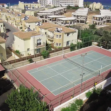 Crown Elamaris Aparthotel 3*